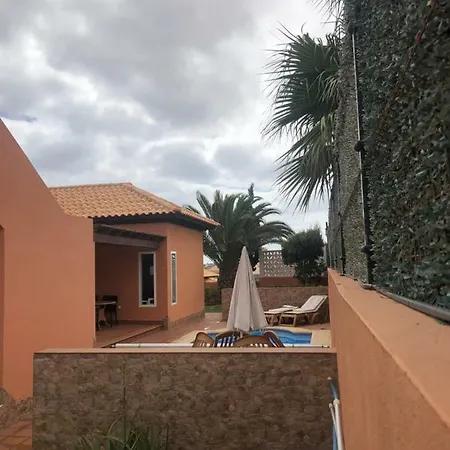 Villa Rosas
