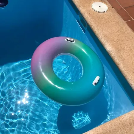 Rosas Villa *