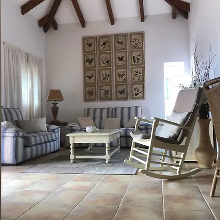 Villa Rosas